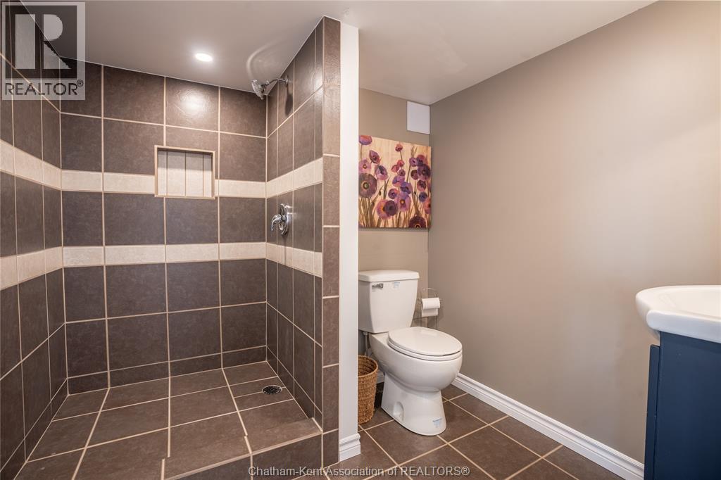336 Delaware Avenue, Chatham, Ontario  N7L 2W8 - Photo 34 - 25022624