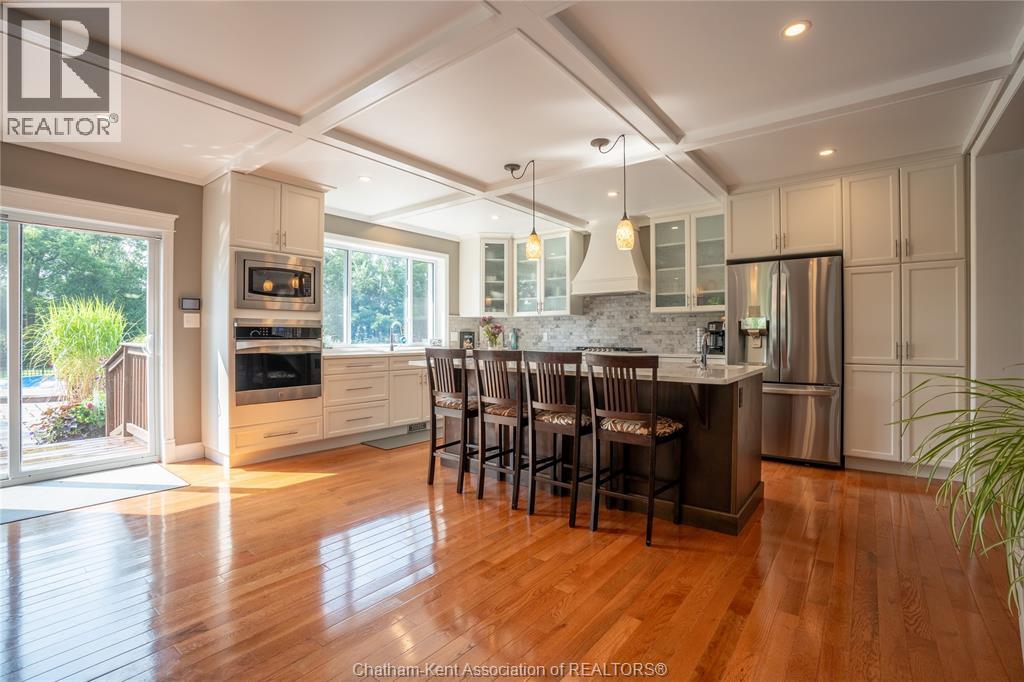 336 Delaware Avenue, Chatham, Ontario  N7L 2W8 - Photo 6 - 25022624