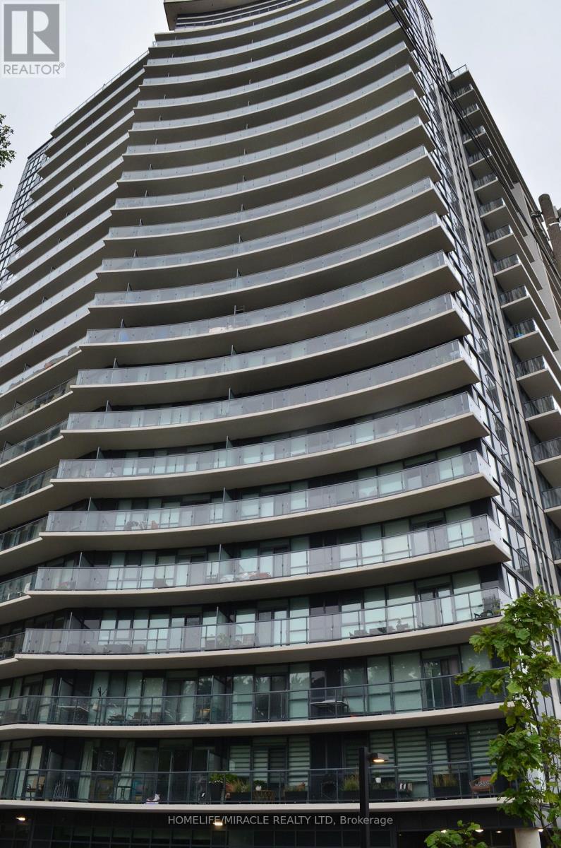 1305 - 1461 Lawrence Avenue W, Toronto, Ontario  M6L 0A6 - Photo 2 - W12387658