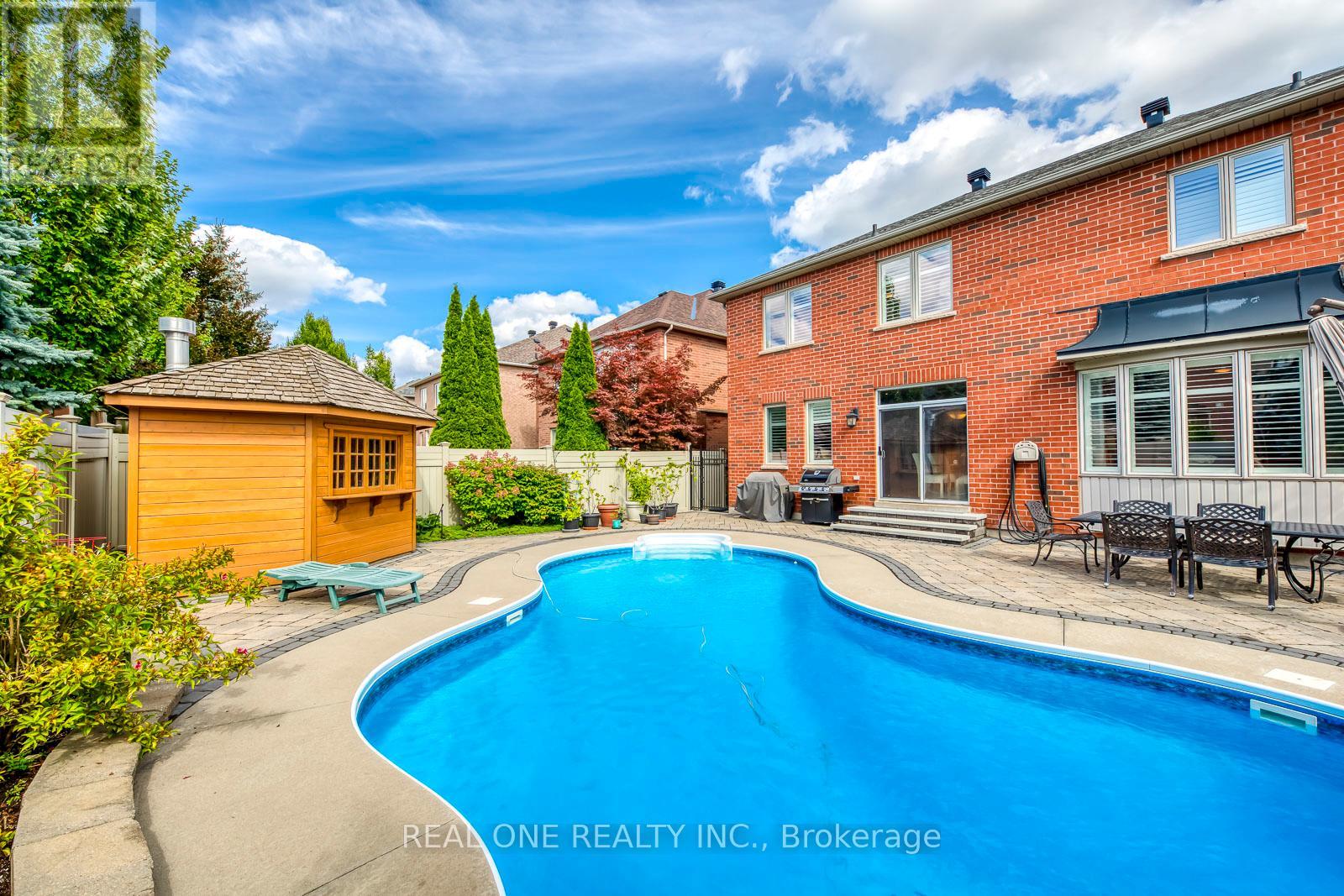 1507 Arrowhead Road, Oakville, Ontario  L6H 7V6 - Photo 47 - W12387704