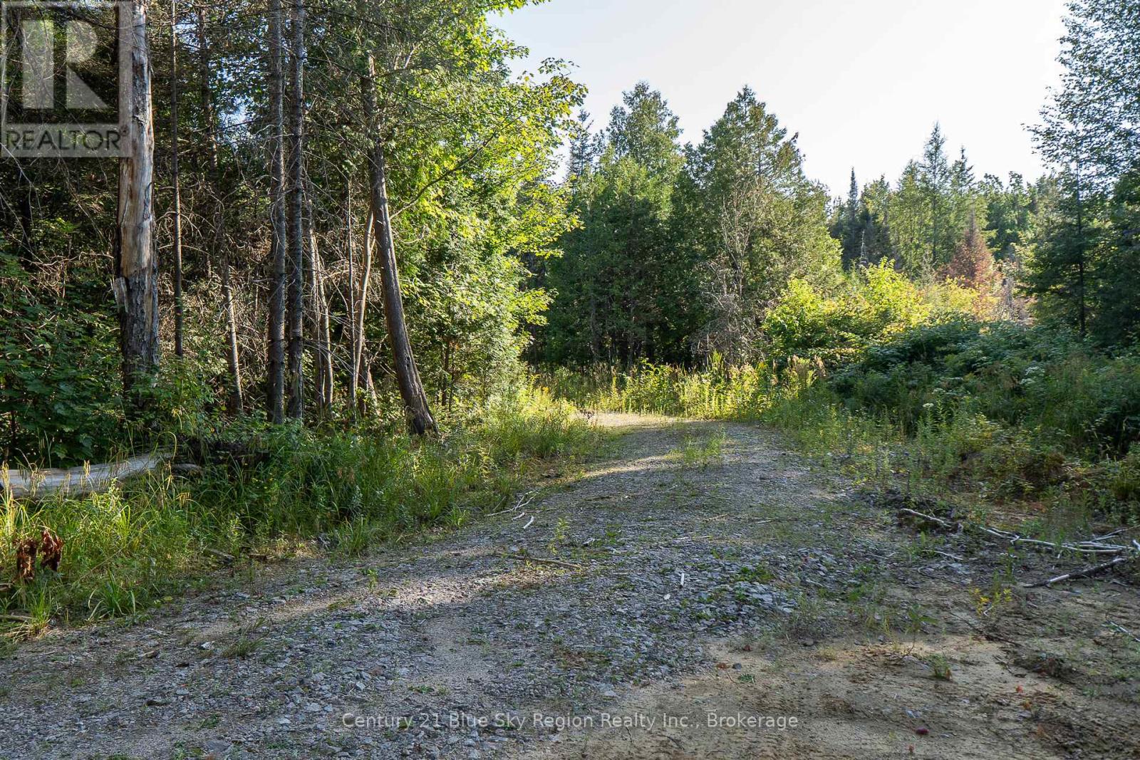 1060 Lot 7 Four Mile Lake Road, North Bay (Airport), Ontario  P1B 8G2 - Photo 22 - X12387802