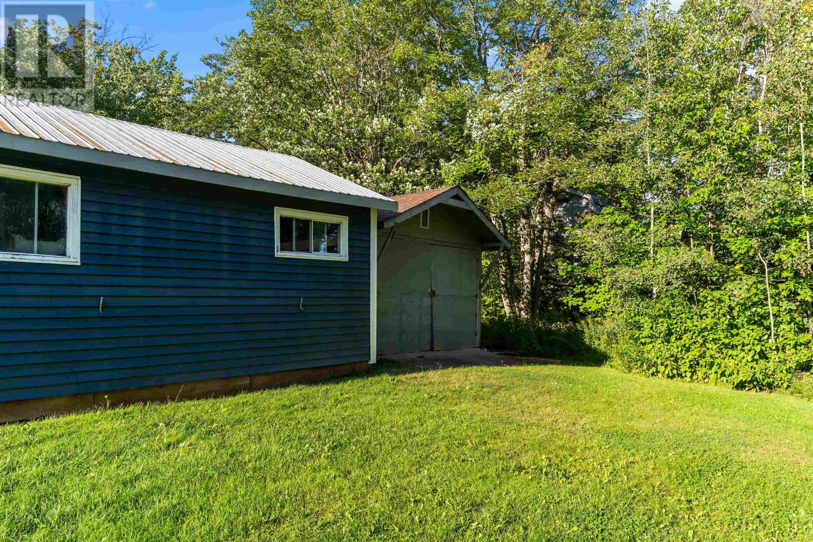 128 Dalton Avenue, Tignish, Prince Edward Island  C0B 2B0 - Photo 29 - 202522656