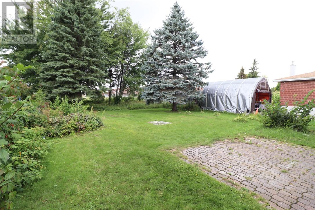 1239 Paquette Street, Sudbury, Ontario  P3A 3X9 - Photo 4 - 2124538