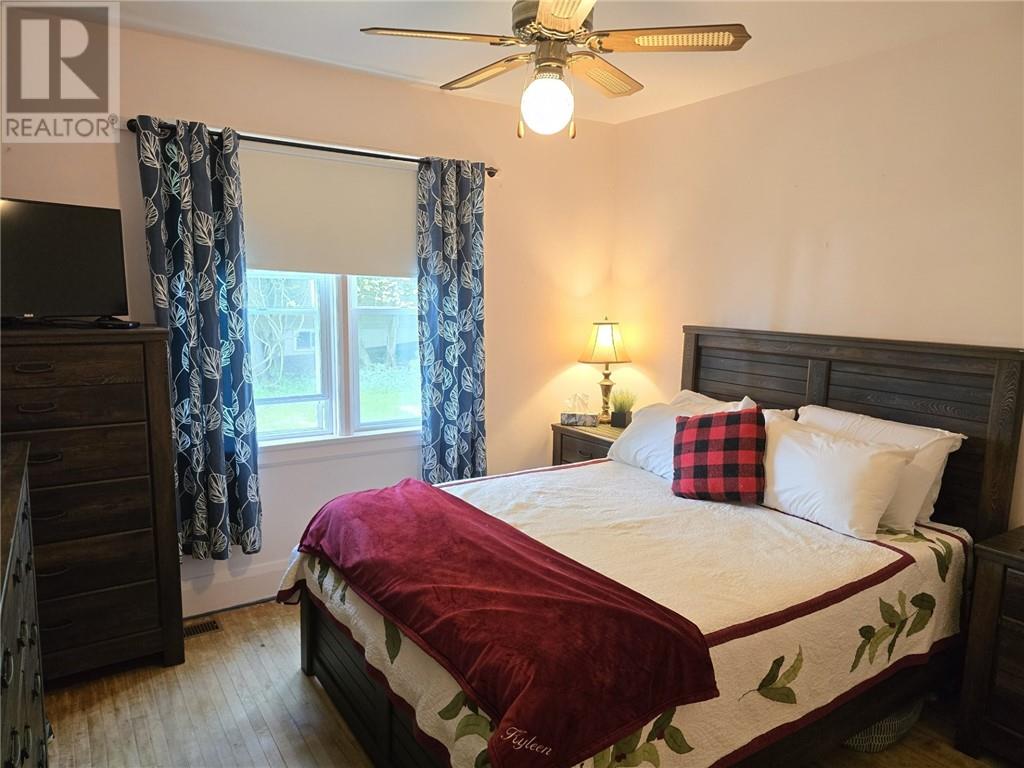 7 Laird St, Gore Bay, Ontario  P0P 1H0 - Photo 12 - 2122774