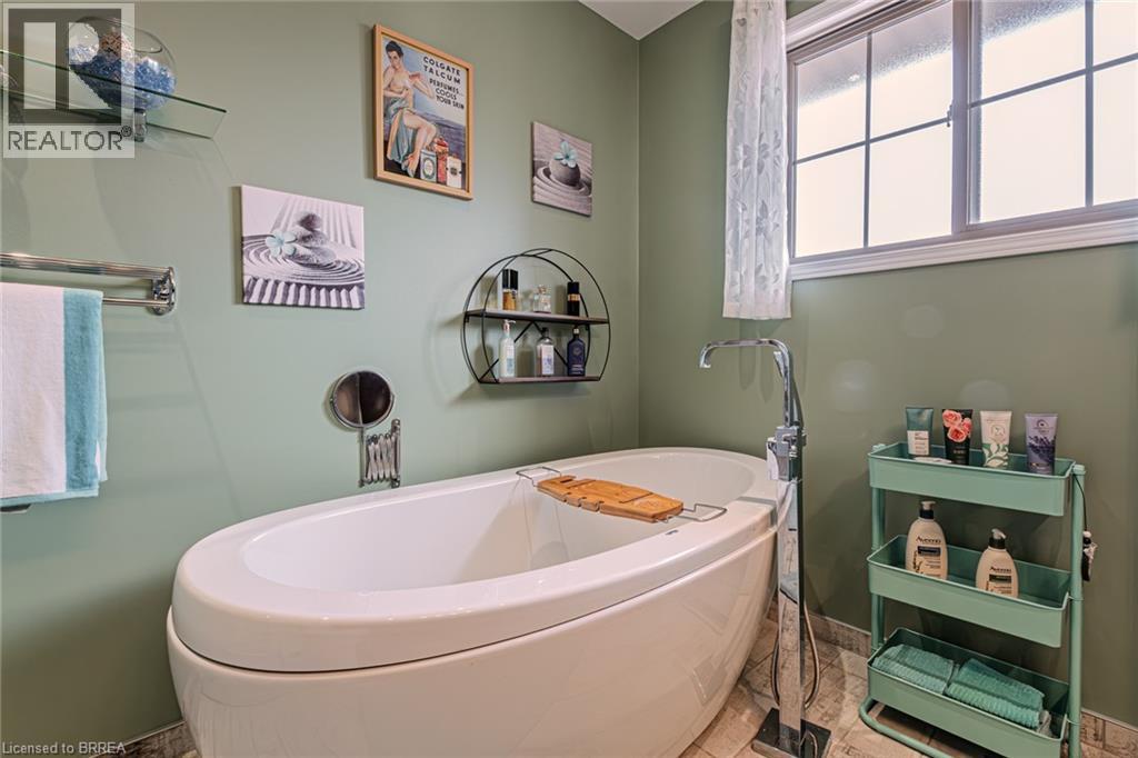 52 Amelia Street, Paris, Ontario  N3L 1Z6 - Photo 21 - 40765711