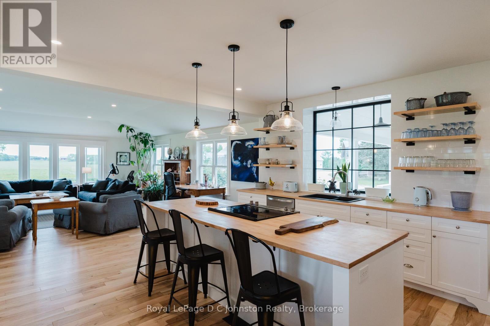 1565 B Line, Arran-Elderslie, Ontario  N0H 2L0 - Photo 13 - X12234637