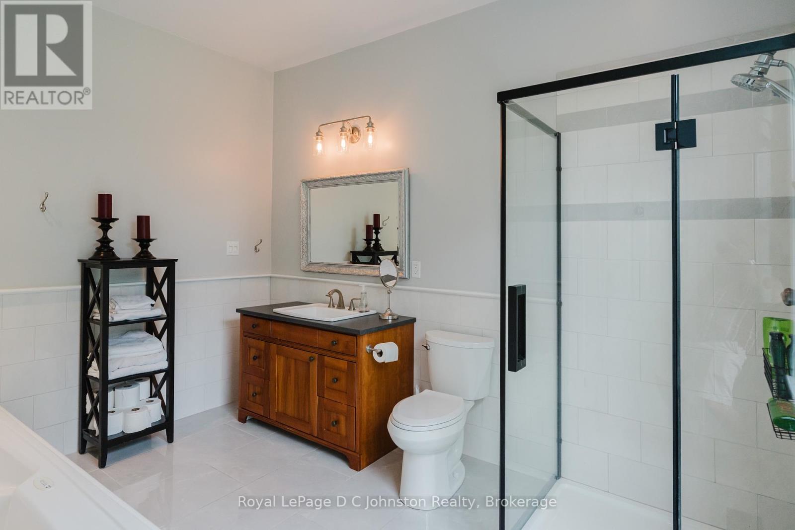 1565 B Line, Arran-Elderslie, Ontario  N0H 2L0 - Photo 20 - X12234637