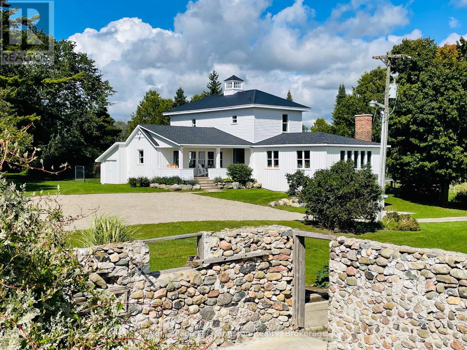 1565 B Line, Arran-Elderslie, Ontario  N0H 2L0 - Photo 2 - X12234637