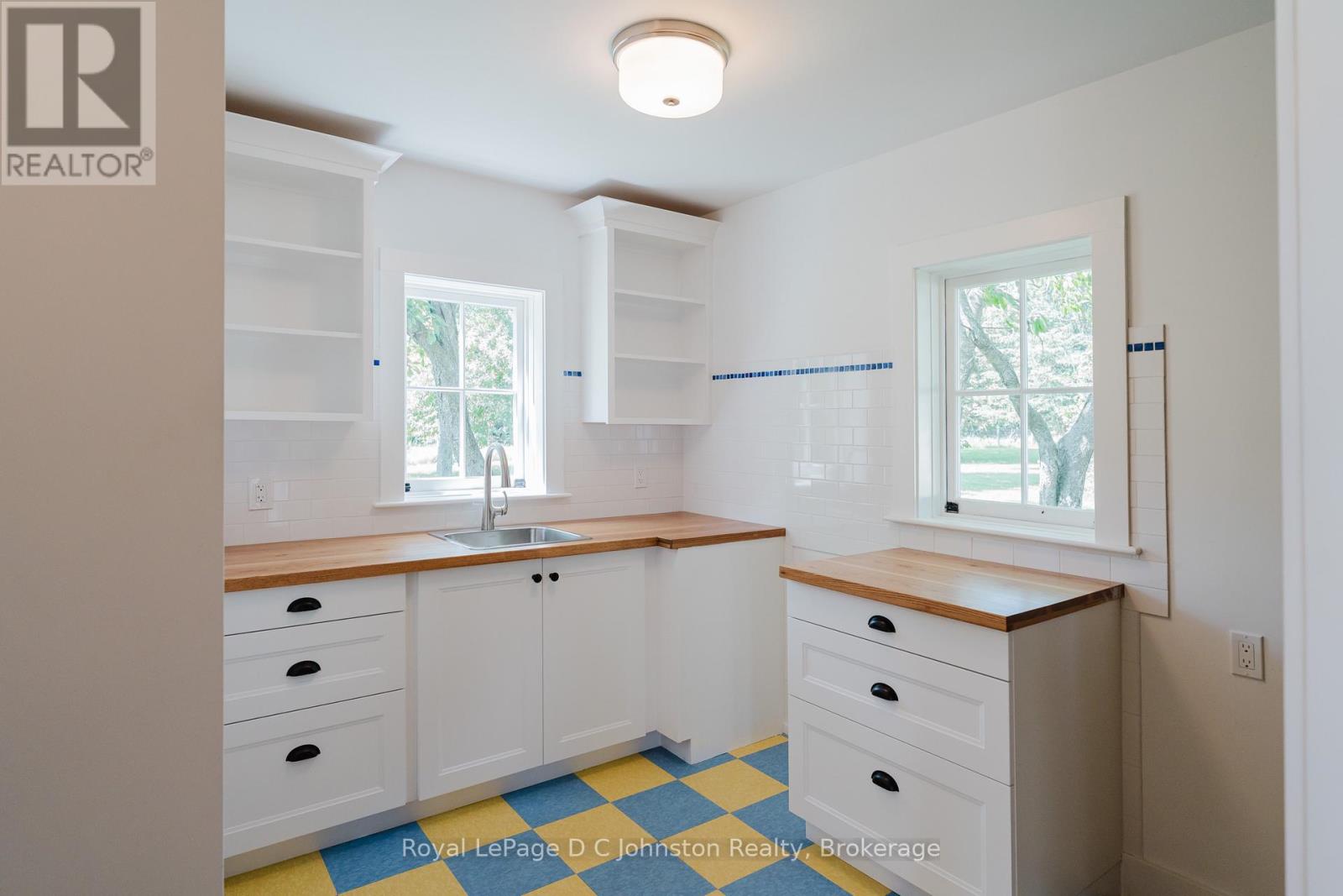 1565 B Line, Arran-Elderslie, Ontario  N0H 2L0 - Photo 38 - X12234637