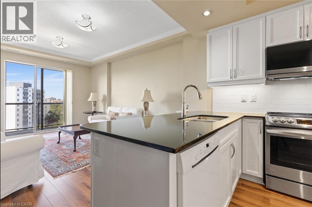 539 Belmont Avenue W Unit# 906, Kitchener, Ontario  N2M 0A2 - Photo 2 - 40767082