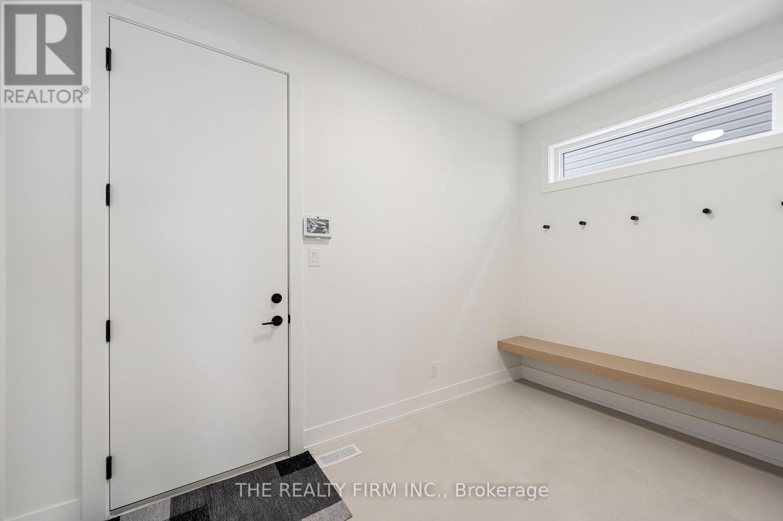 2603 Buroak Drive, London North, Ontario  N6G 3W1 - Photo 7 - X12387977