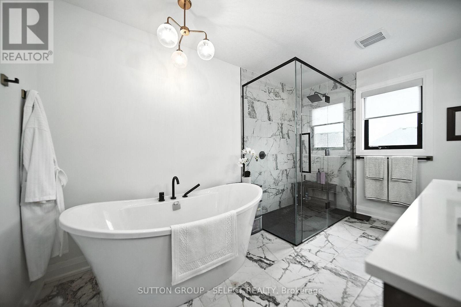 1894 Fountain Grass Drive, London South, Ontario  N6K 4P9 - Photo 21 - X12387984