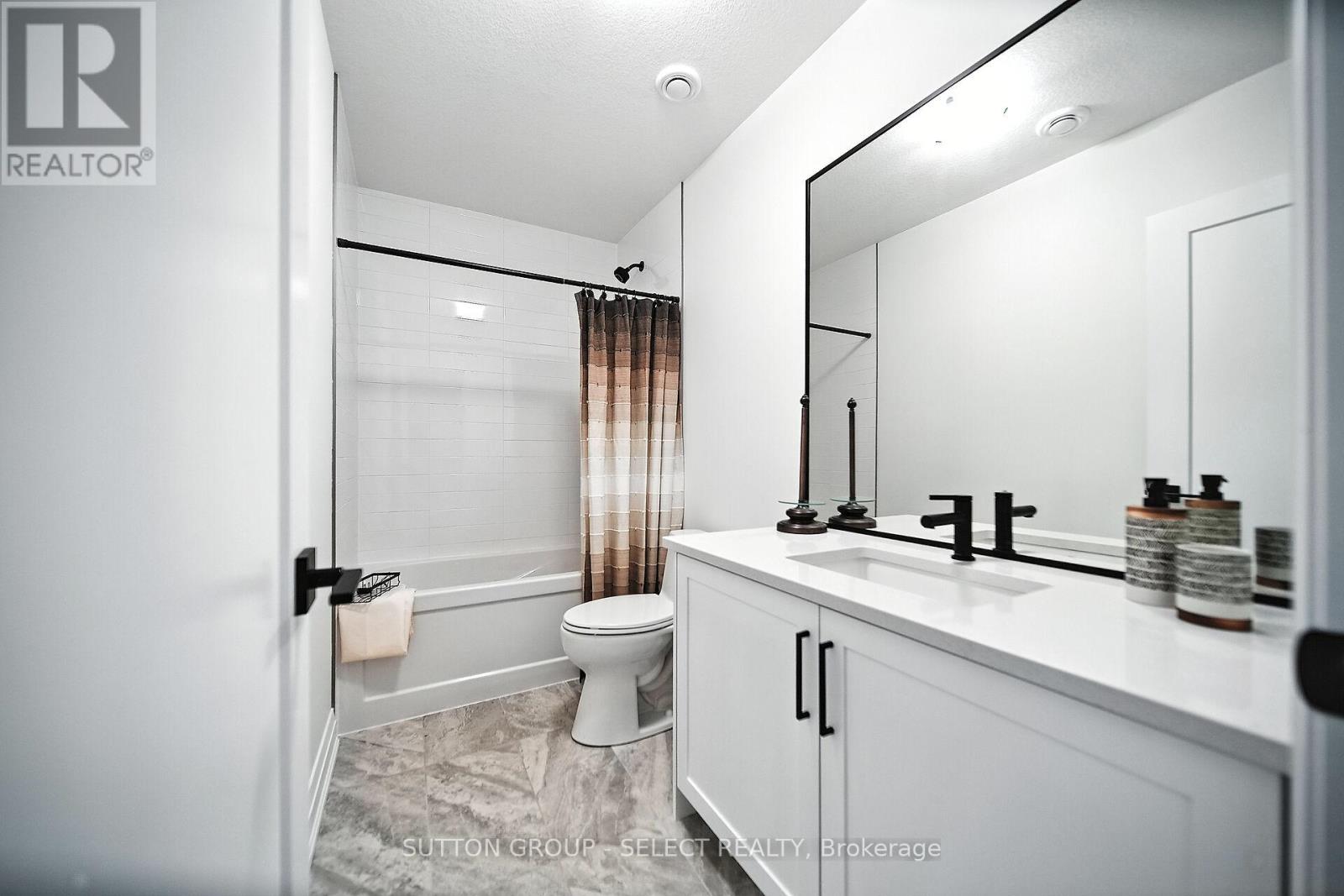 1894 Fountain Grass Drive, London South, Ontario  N6K 4P9 - Photo 27 - X12387984