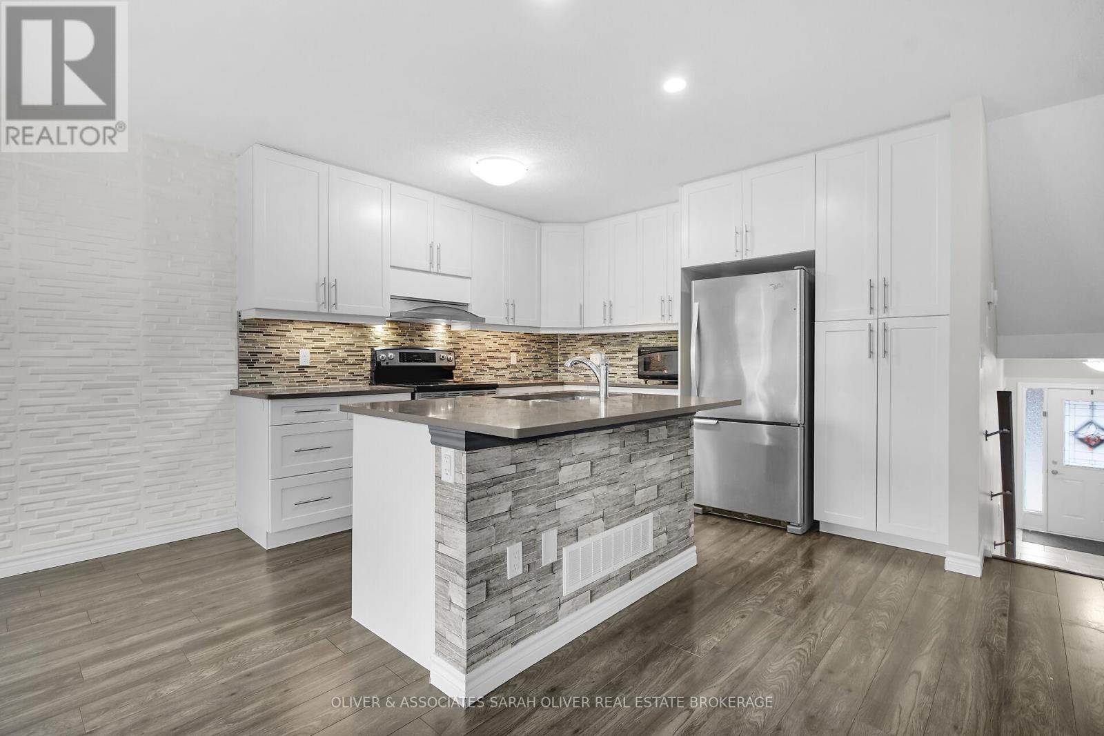 85 - 1010 Fanshawe Park Road E, London North, Ontario  N5X 0K9 - Photo 14 - X12388015