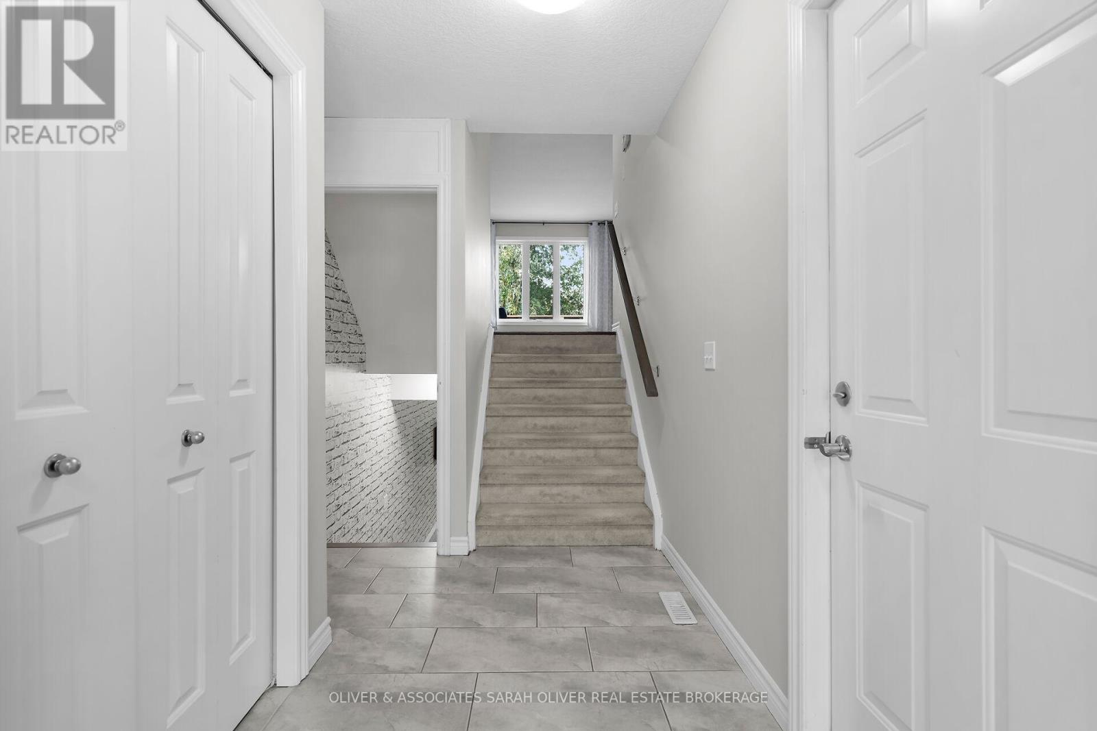 85 - 1010 Fanshawe Park Road E, London North, Ontario  N5X 0K9 - Photo 5 - X12388015