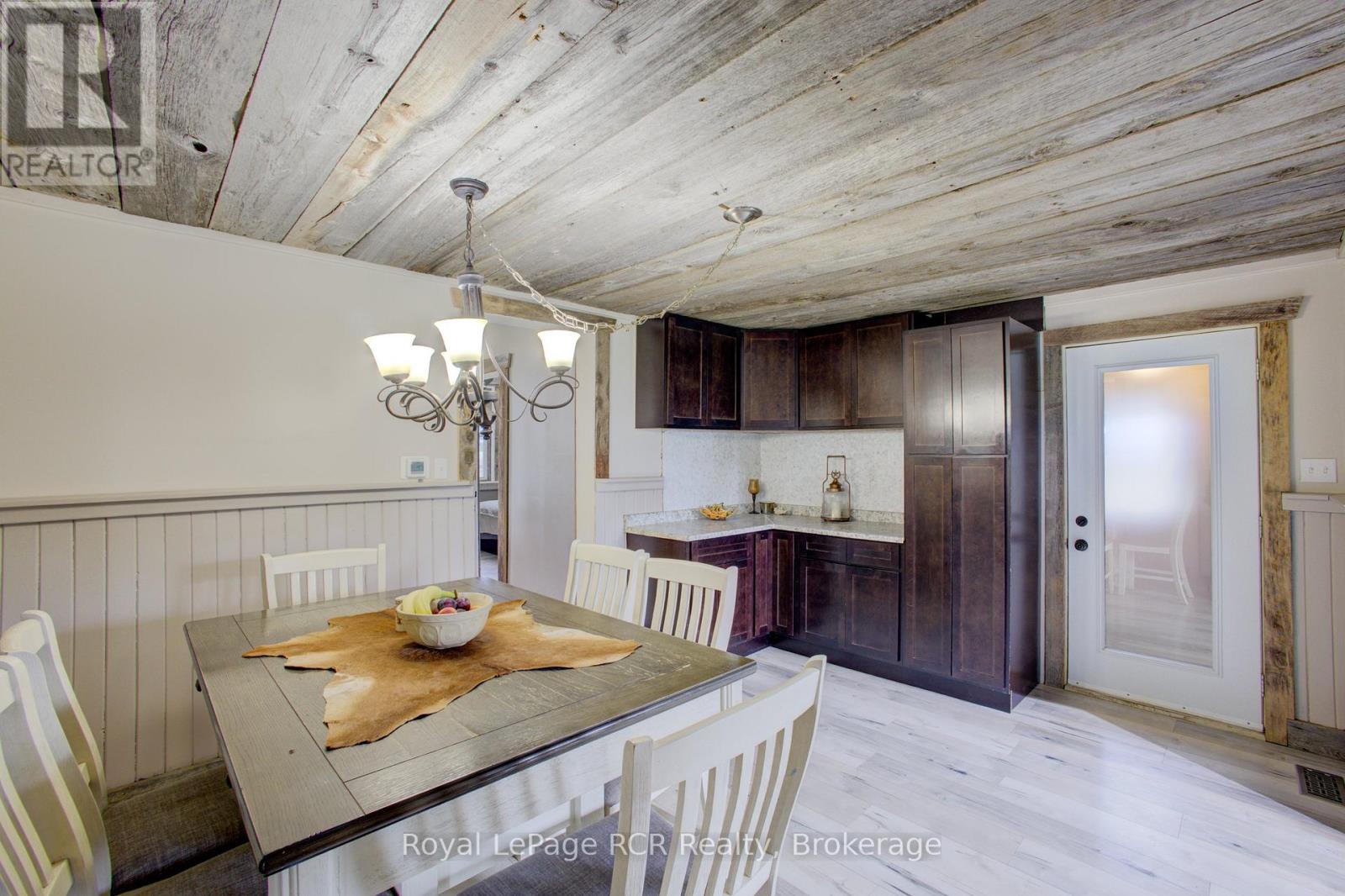 213526 Baseline Road, West Grey, Ontario  N4N 3B8 - Photo 13 - X12388087