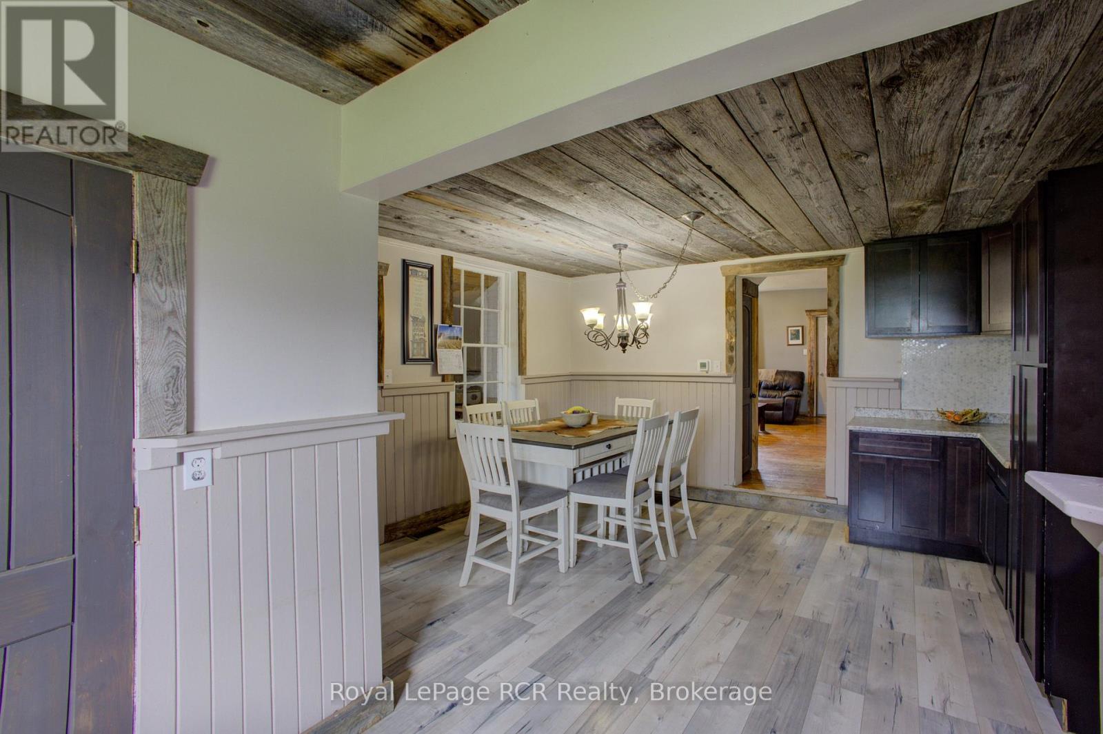 213526 Baseline Road, West Grey, Ontario  N4N 3B8 - Photo 16 - X12388087