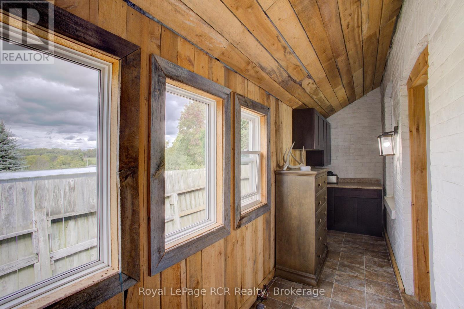 213526 Baseline Road, West Grey, Ontario  N4N 3B8 - Photo 17 - X12388087