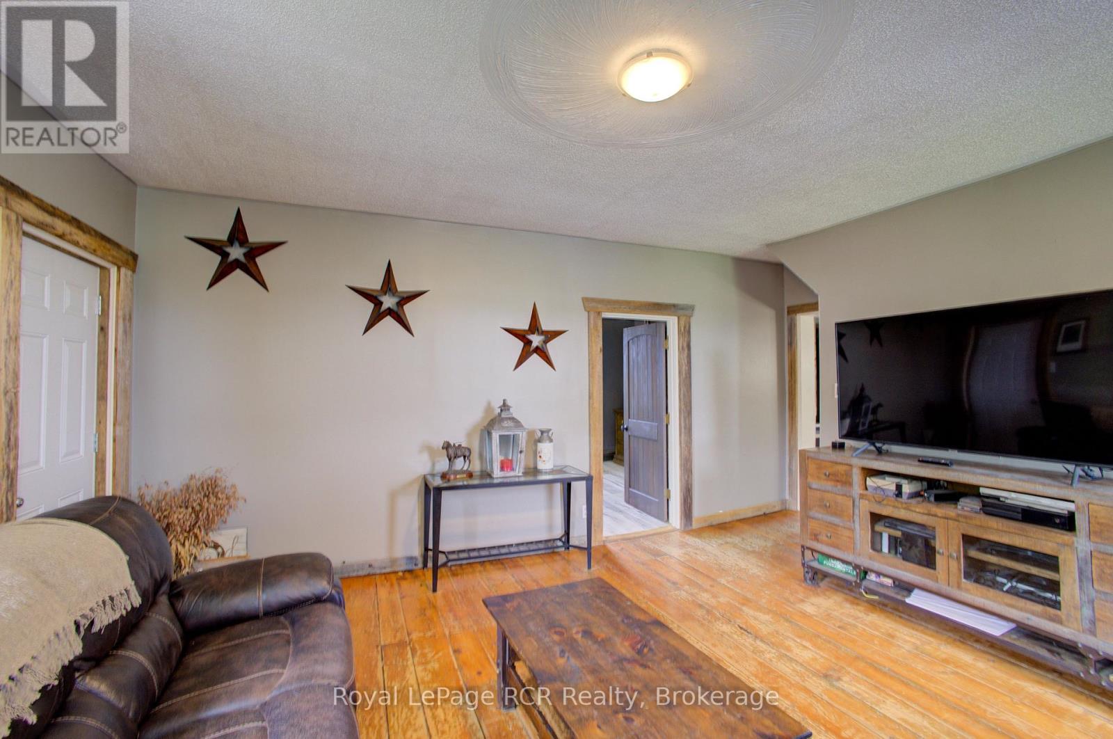 213526 Baseline Road, West Grey, Ontario  N4N 3B8 - Photo 8 - X12388087