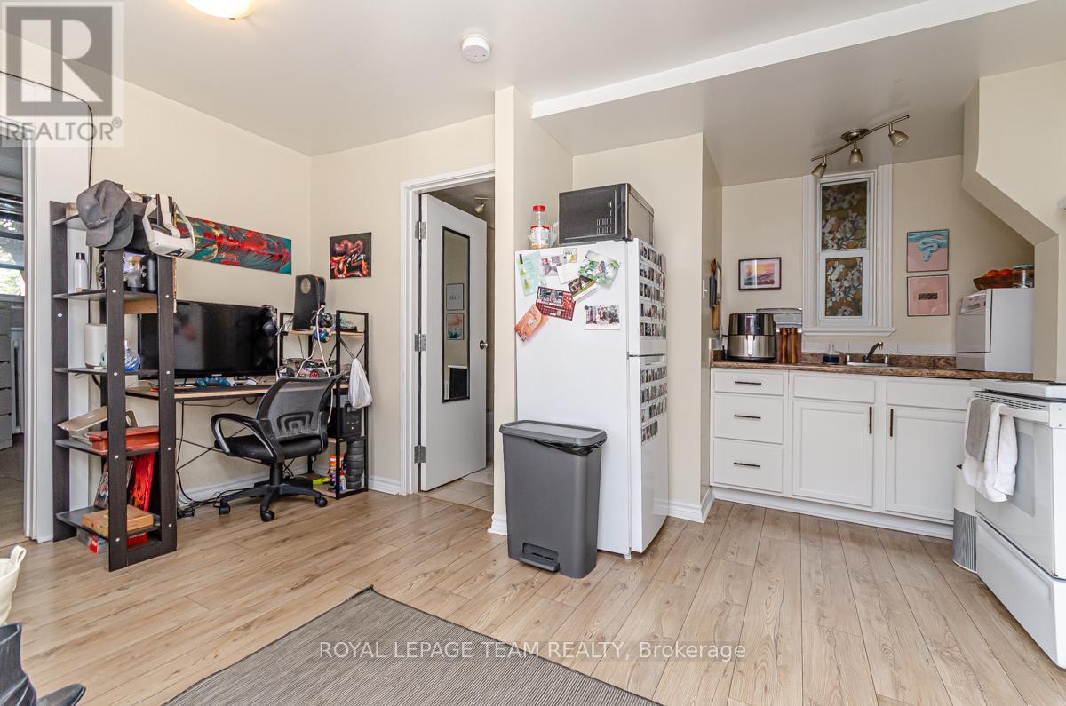 46 James Street, Ottawa, Ontario  K2P 0T6 - Photo 12 - X12388009