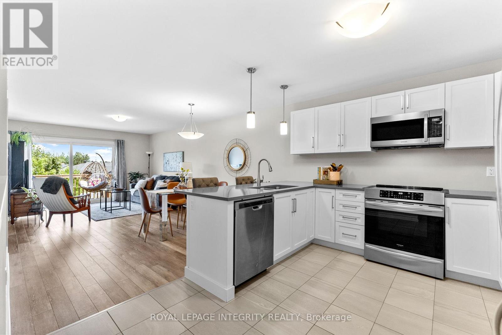 29 Morgan Clouthier Way, Arnprior, Ontario  K7S 0H9 - Photo 5 - X12388029