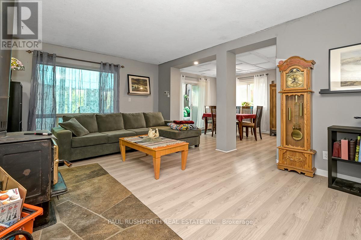 5137 Loggers Way, Ottawa, Ontario  K7S 3G7 - Photo 7 - X12388066