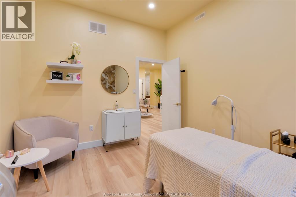 4667 Wyandotte Street East, Windsor, Ontario  N8Y 1H6 - Photo 39 - 25022666