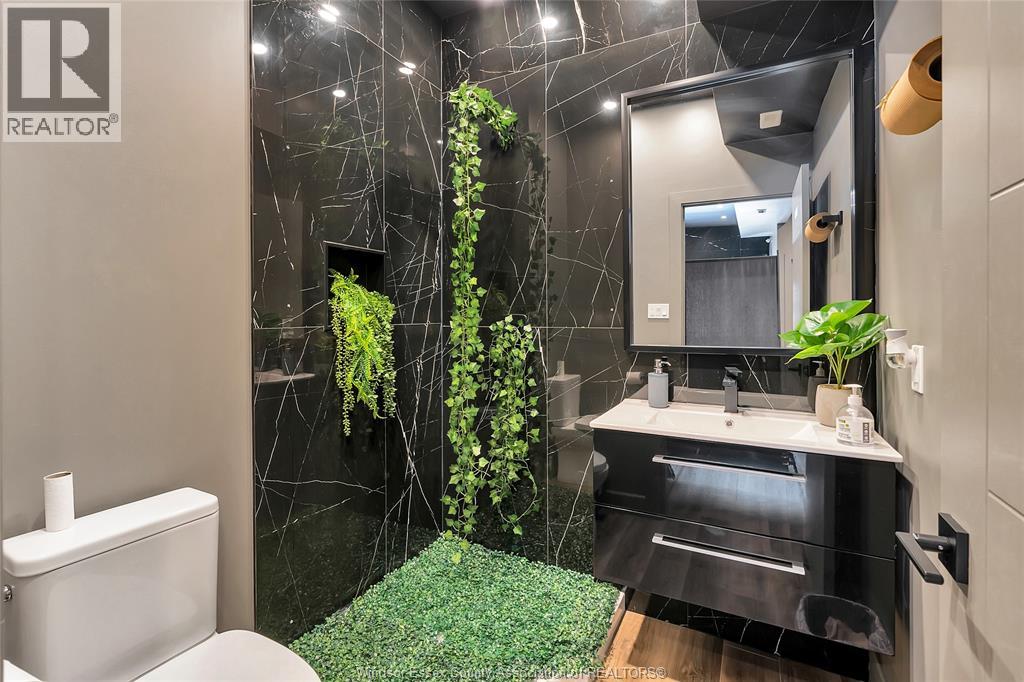 4667 Wyandotte Street East, Windsor, Ontario  N8Y 1H6 - Photo 46 - 25022666