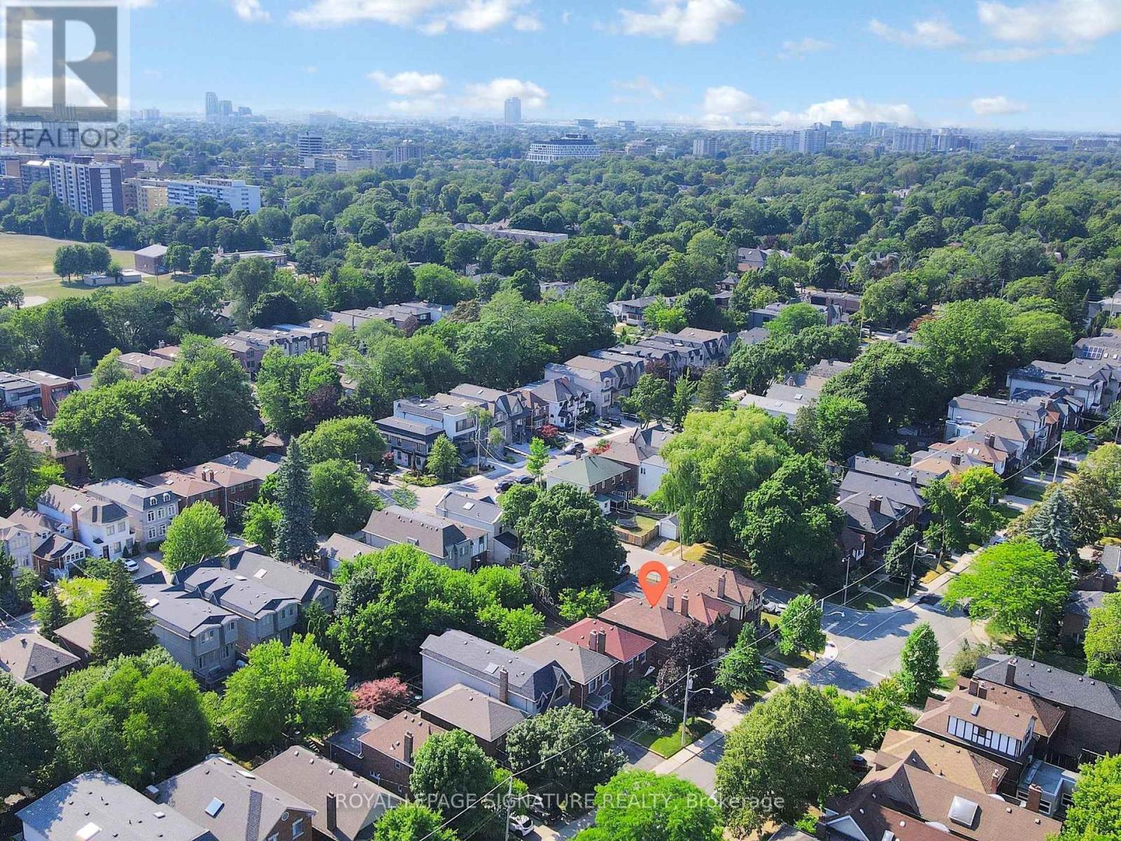 68 Castlewood Road, Toronto, Ontario  M5N 2L2 - Photo 38 - C12387787