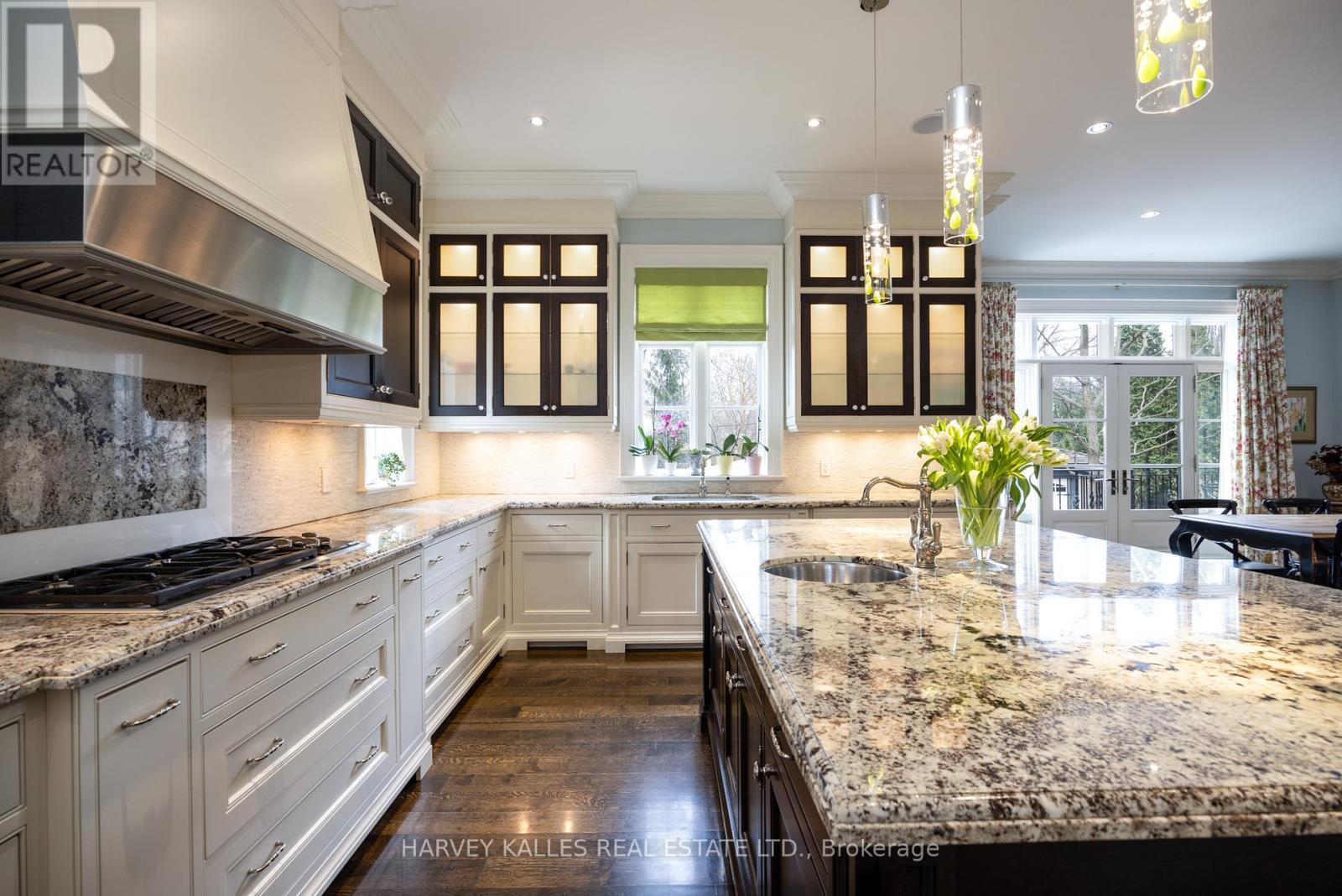 50 Lawrence Crescent, Toronto (Lawrence Park South), Ontario  M4N 1N2 - Photo 11 - C12387807