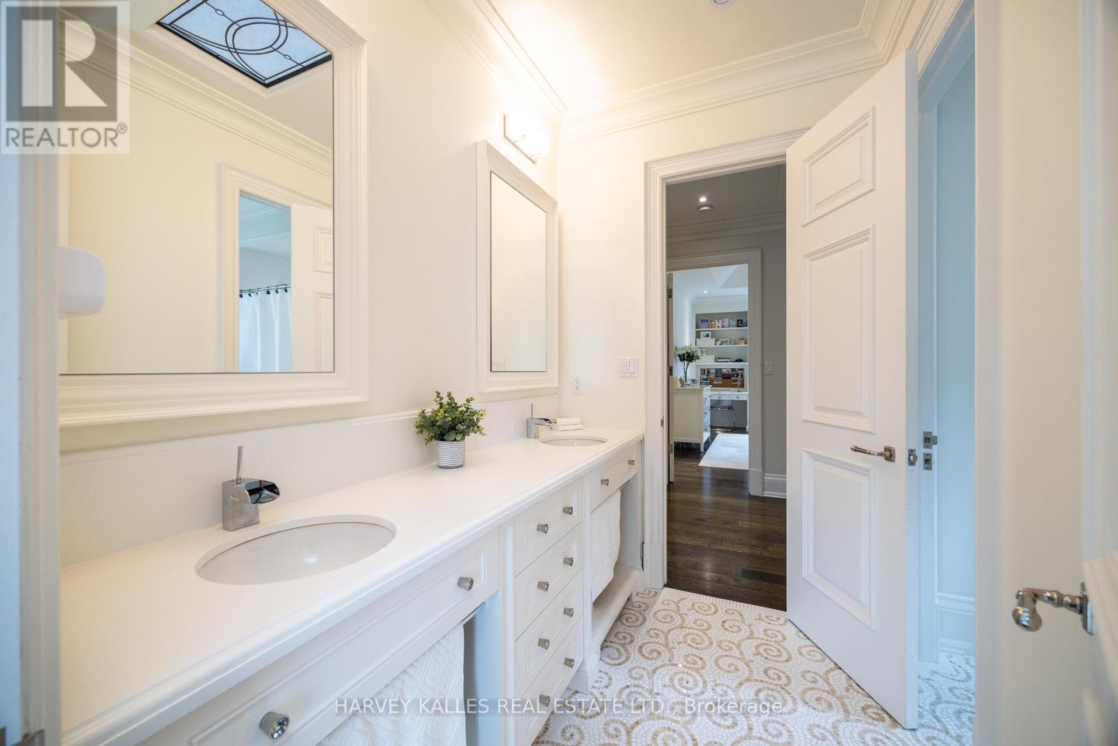 50 Lawrence Crescent, Toronto (Lawrence Park South), Ontario  M4N 1N2 - Photo 30 - C12387807