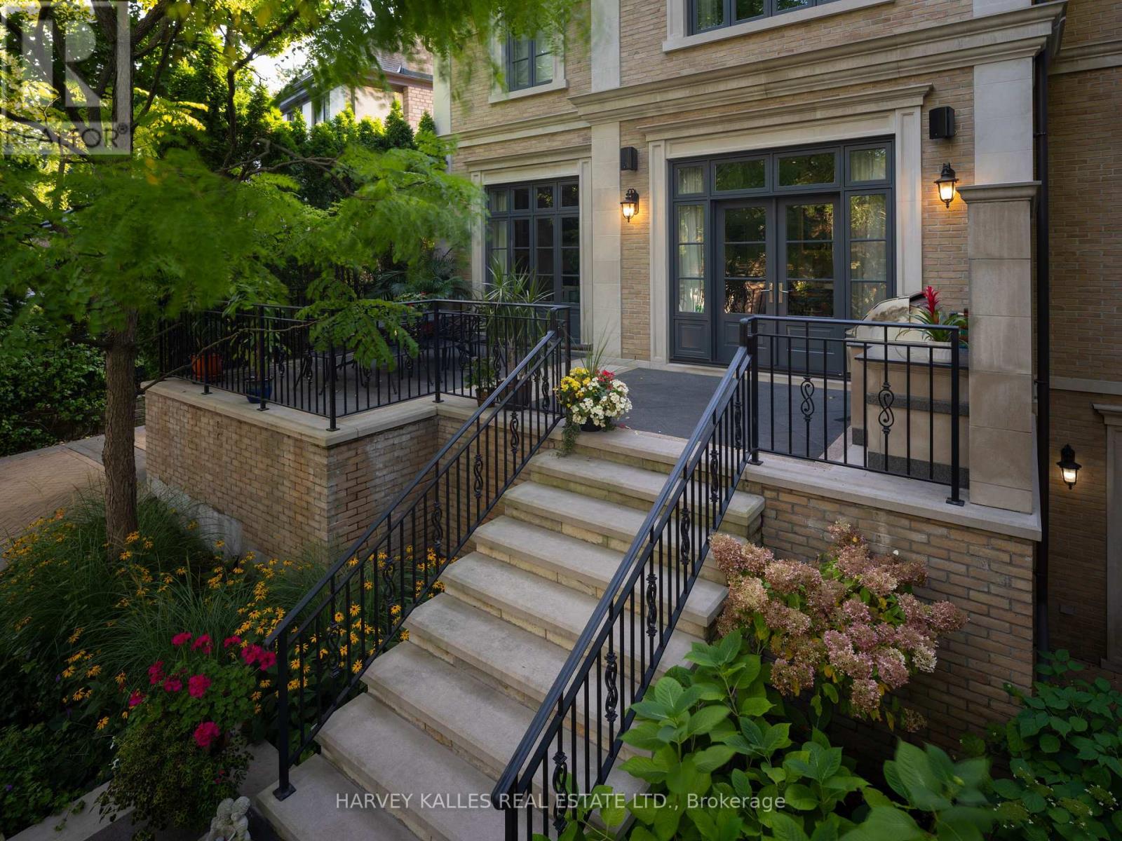 50 Lawrence Crescent, Toronto (Lawrence Park South), Ontario  M4N 1N2 - Photo 43 - C12387807