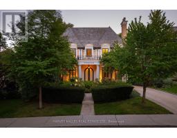50 LAWRENCE CRESCENT, Toronto, Ontario