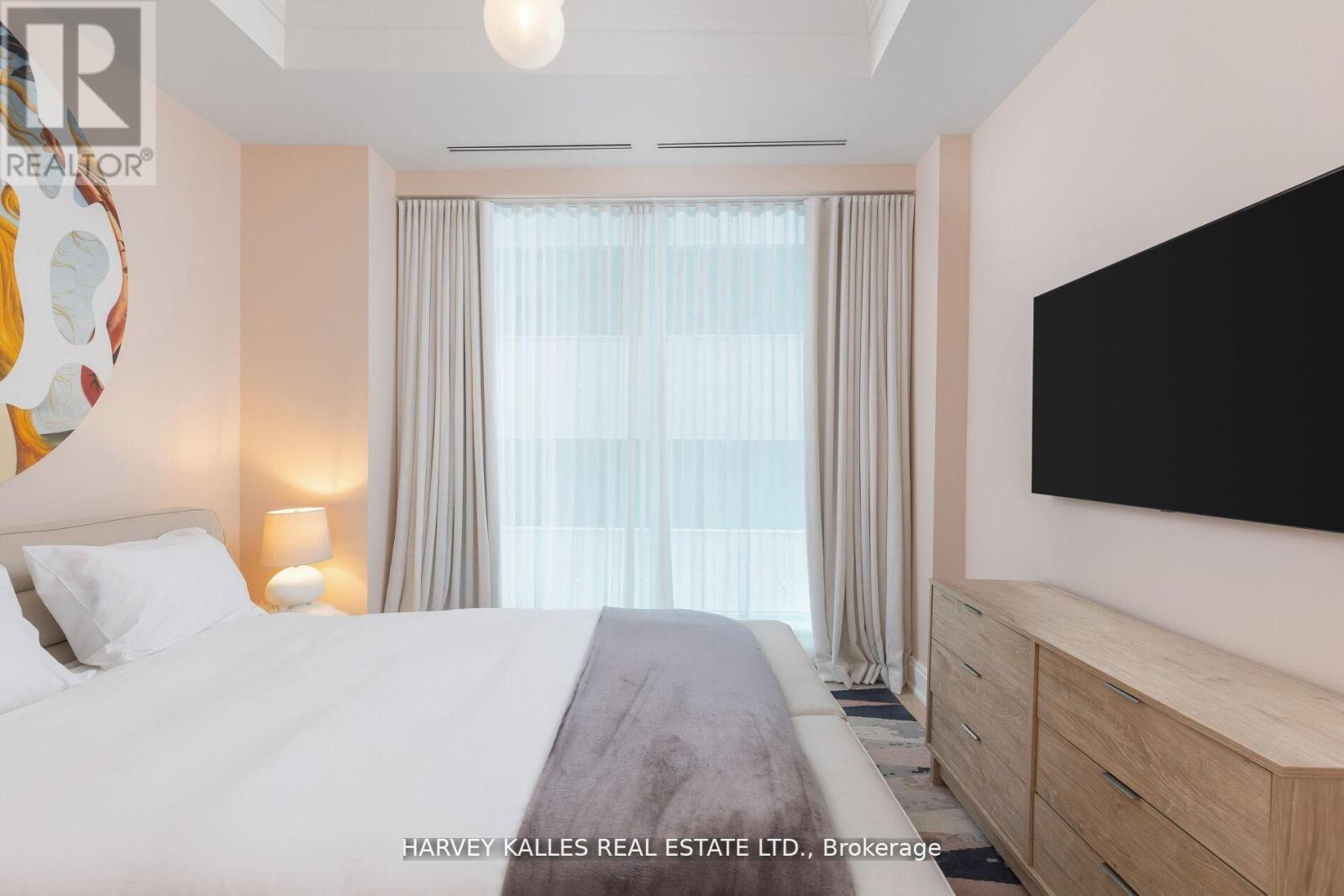 1202 - 206 Bloor Street W, Toronto, Ontario  M5S 1T8 - Photo 12 - C12387811