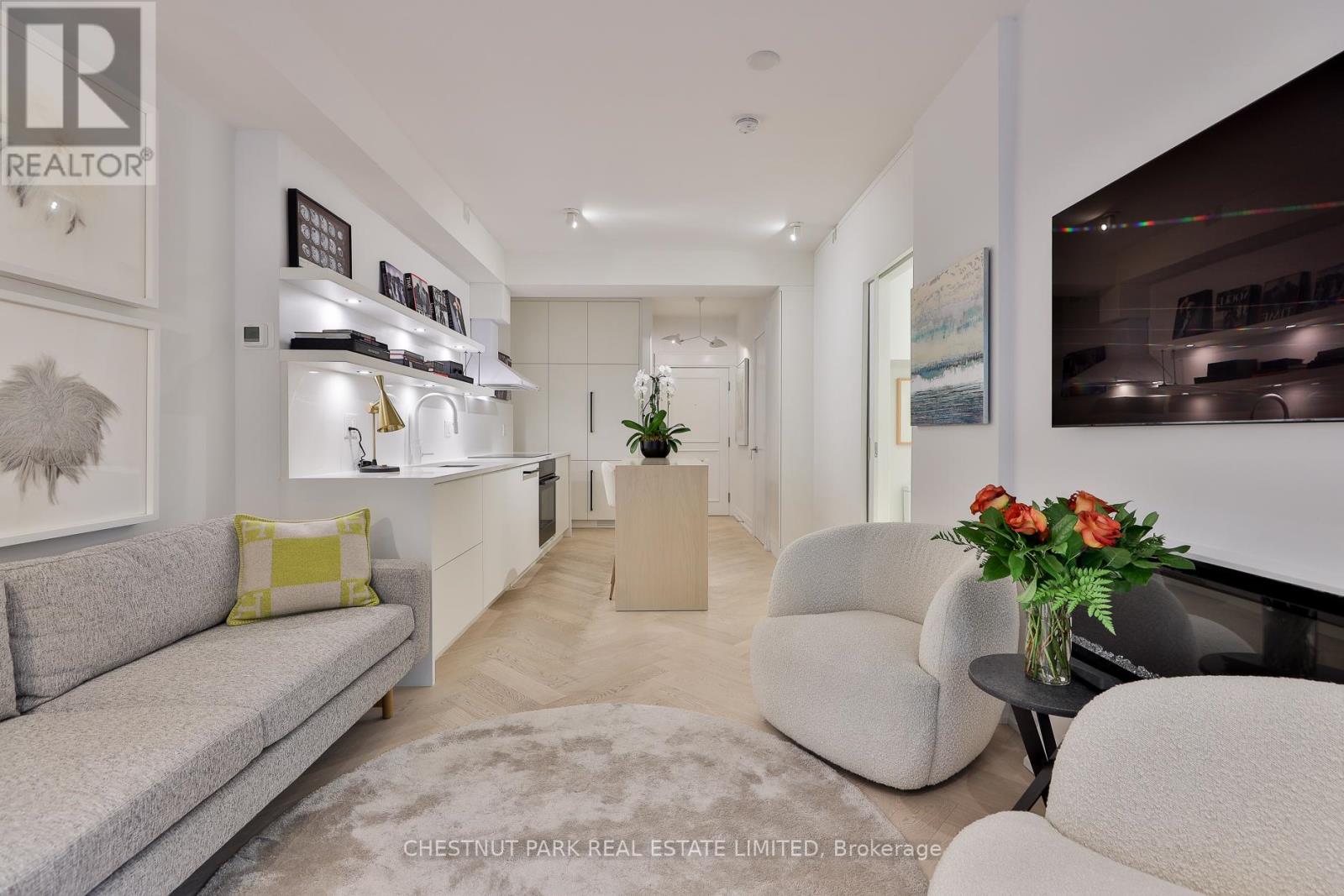201 - 25 Scrivener Square, Toronto (Rosedale-Moore Park), Ontario  M4W 3Y6 - Photo 8 - C12387812