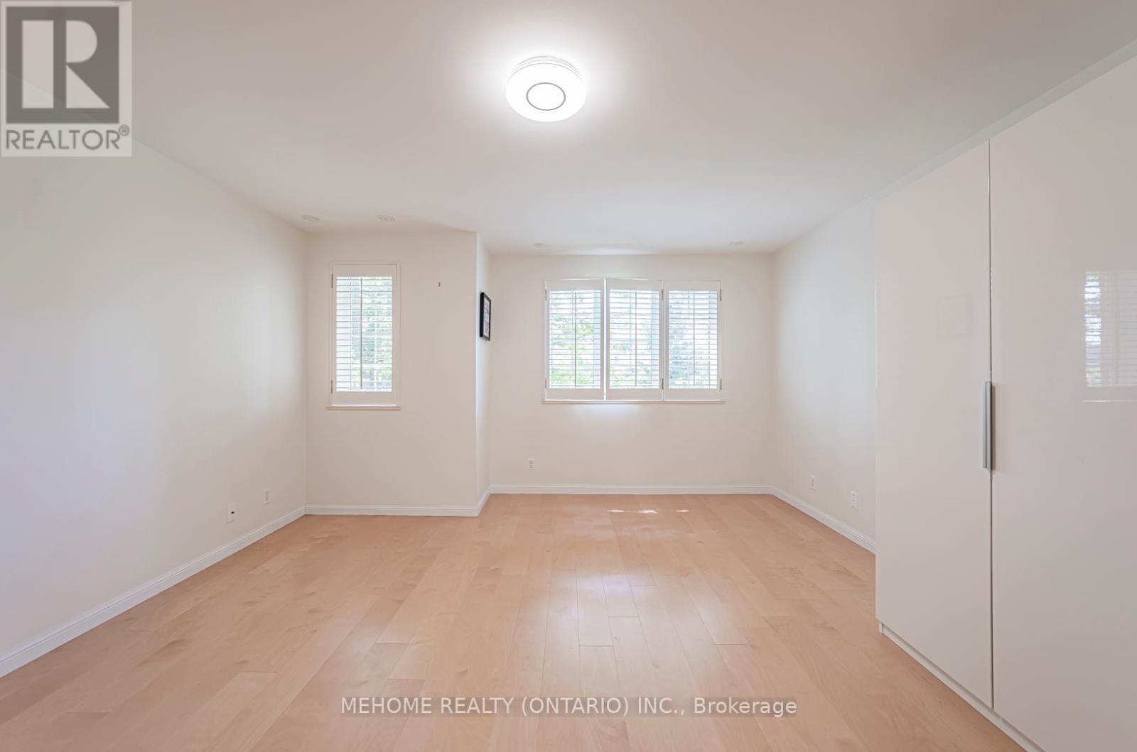 1227 - 28 Sommerset Way, Toronto, Ontario  M2N 6W7 - Photo 17 - C12387872