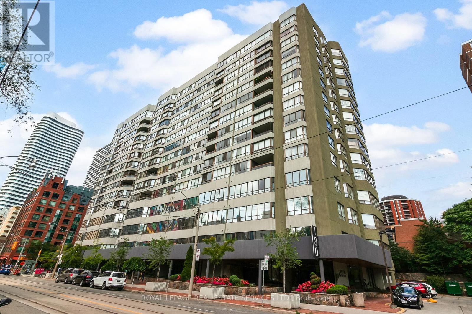 609 - 130 CARLTON STREET, Toronto, Ontario