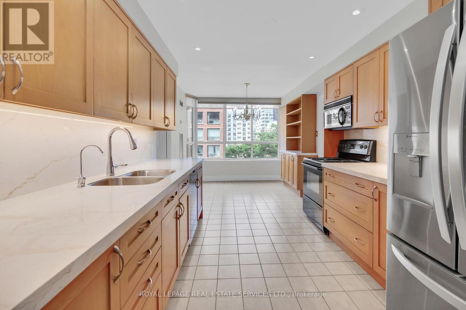 609 - 130 Carlton Street, Toronto, Ontario  M5A 4K3 - Photo 23 - C12387890