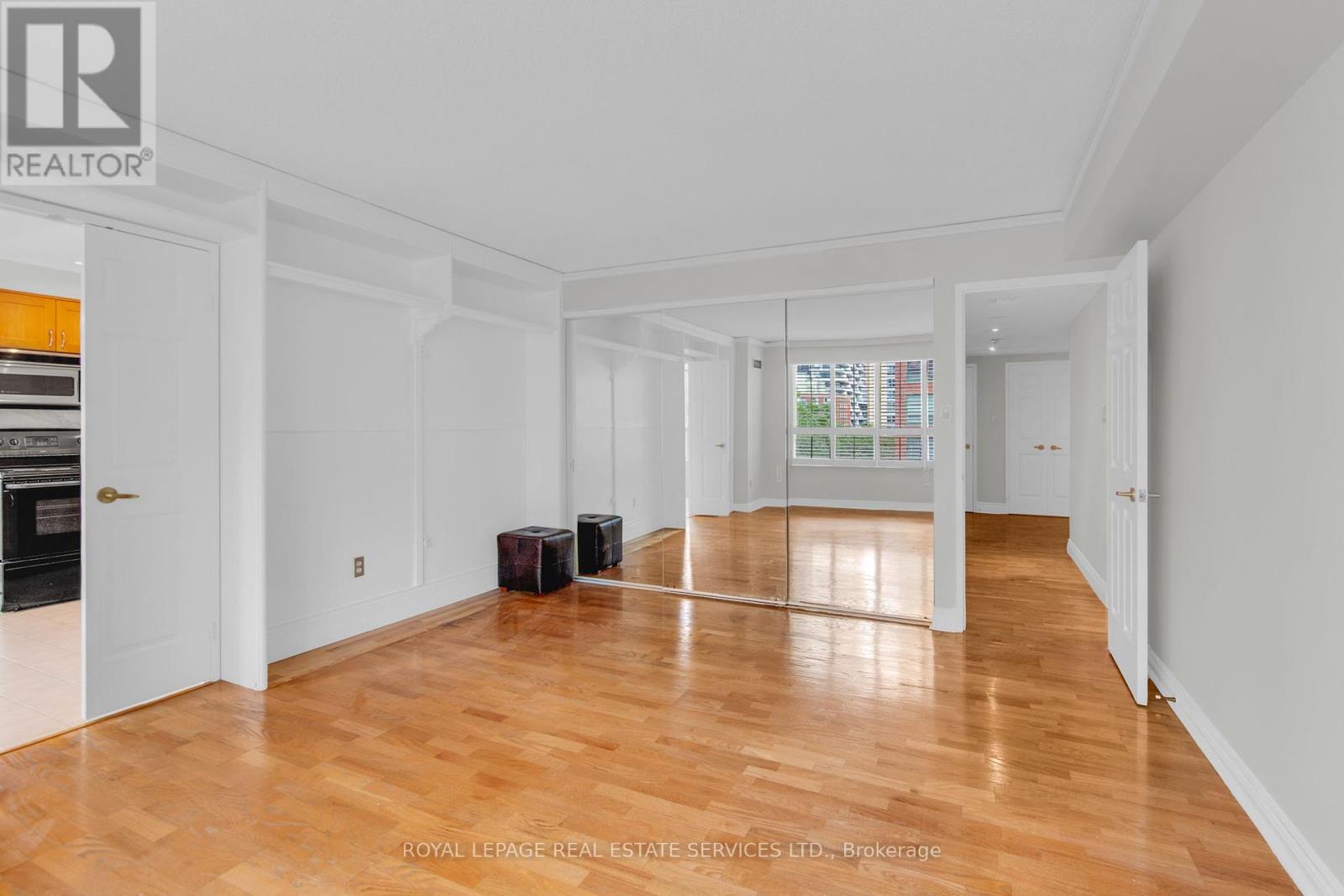 609 - 130 Carlton Street, Toronto, Ontario  M5A 4K3 - Photo 26 - C12387890