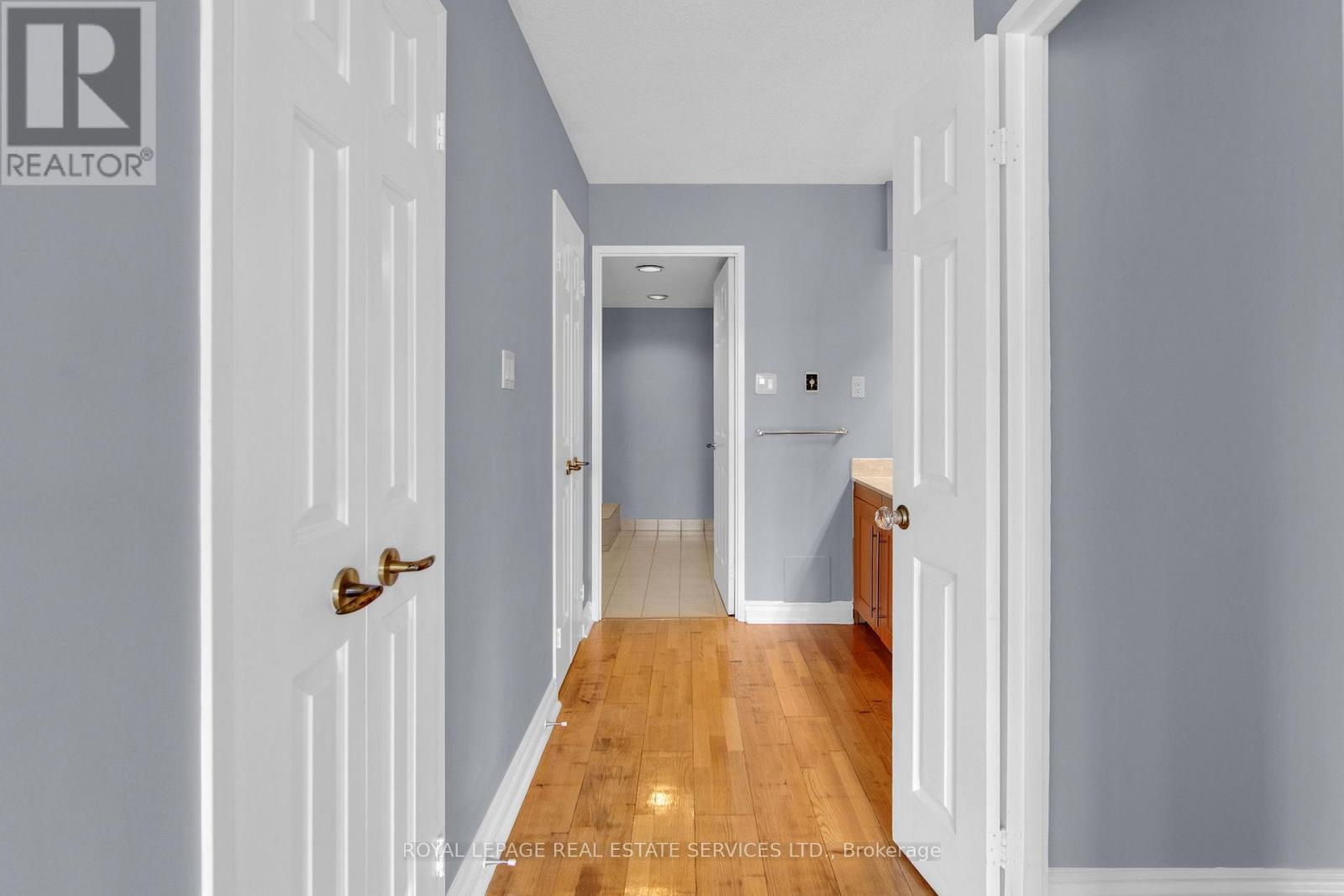 609 - 130 Carlton Street, Toronto, Ontario  M5A 4K3 - Photo 36 - C12387890