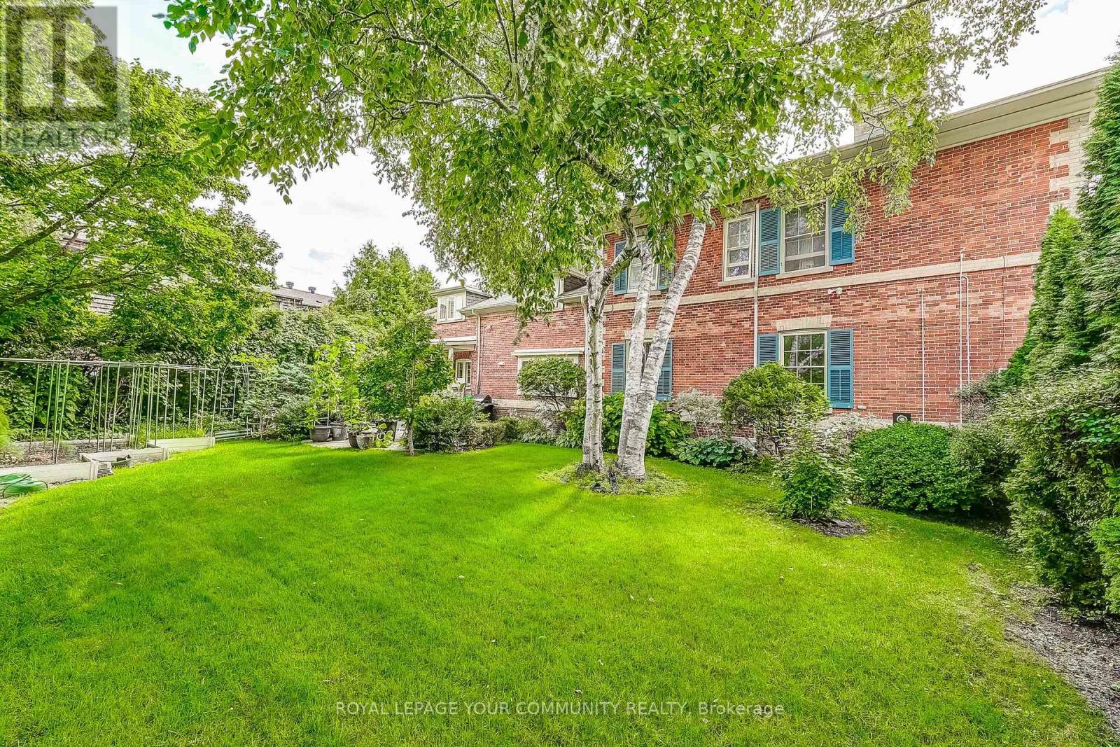 54 Cricklewood Crescent, Markham (Royal Orchard), Ontario  L3T 4T9 - Photo 36 - N12387740