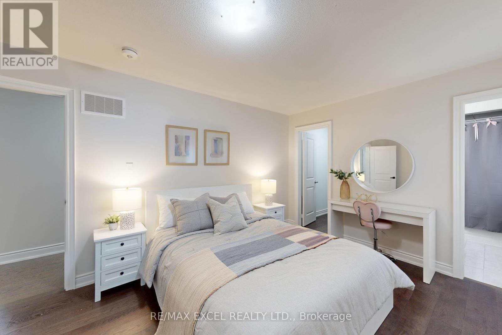 96 Boundary Boulevard, Whitchurch-Stouffville, Ontario  L4A 4W2 - Photo 27 - N12387876