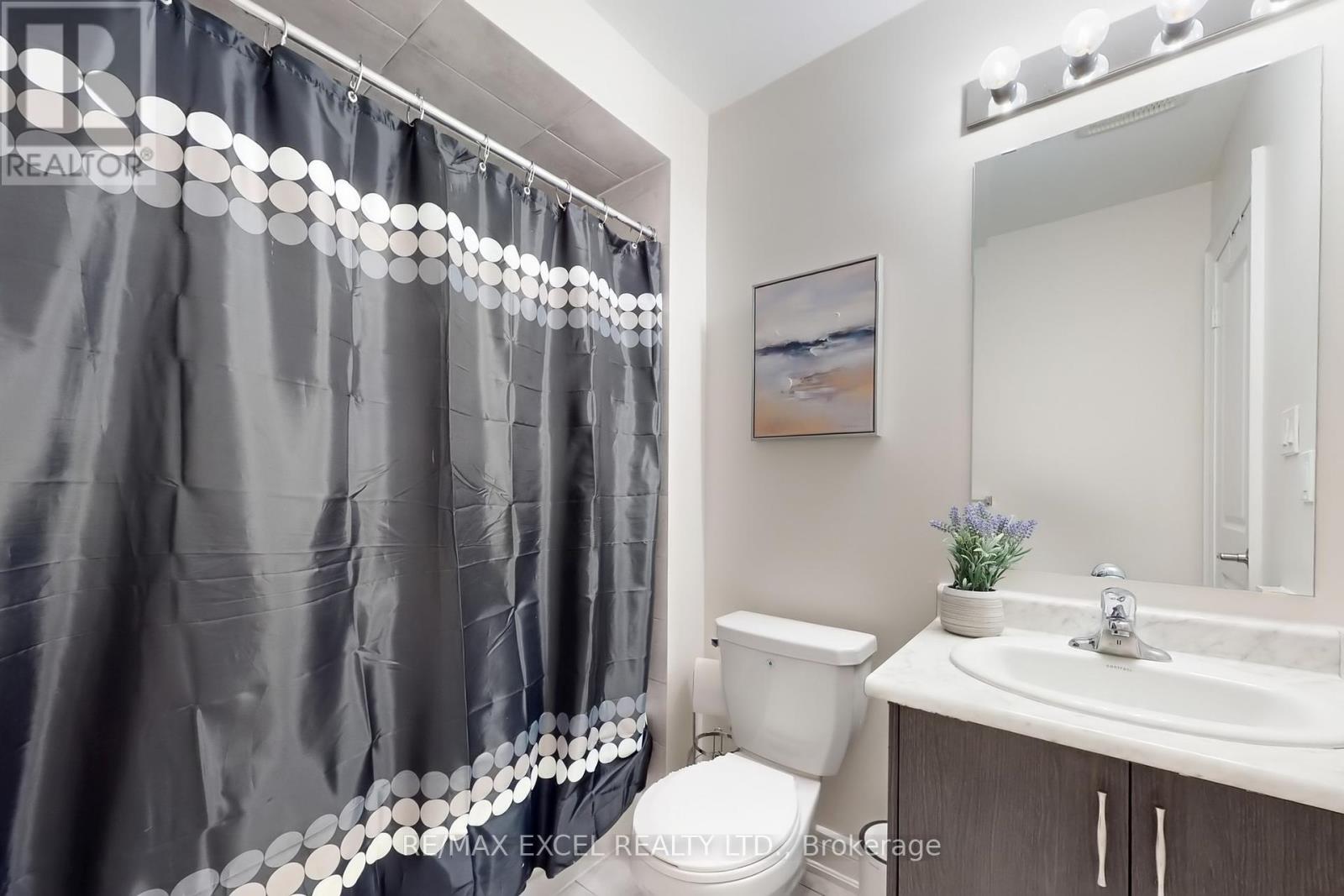 96 Boundary Boulevard, Whitchurch-Stouffville, Ontario  L4A 4W2 - Photo 33 - N12387876