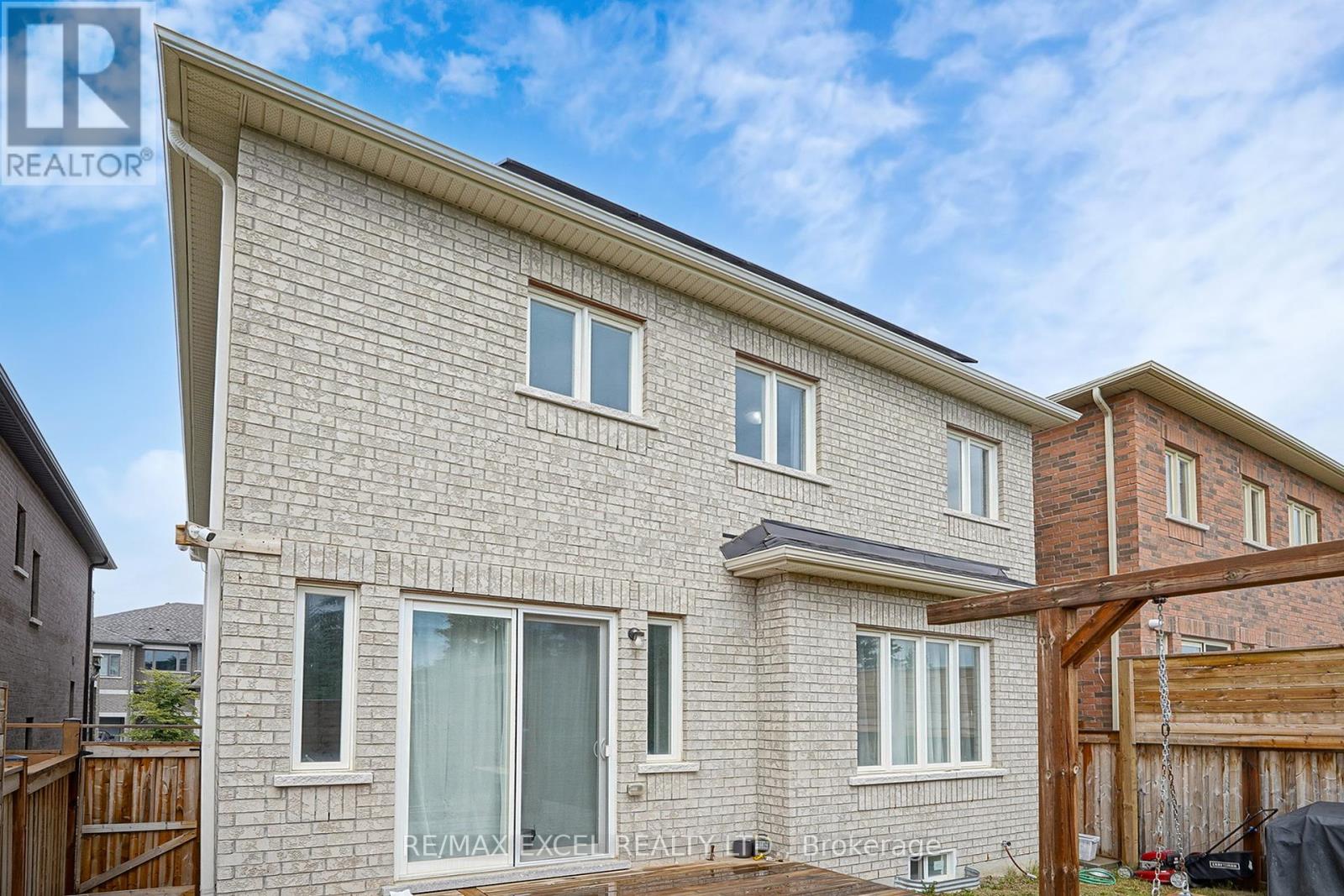96 Boundary Boulevard, Whitchurch-Stouffville, Ontario  L4A 4W2 - Photo 46 - N12387876