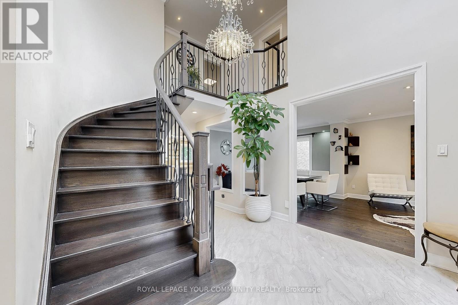 7 Shaftsbury Avenue, Richmond Hill, Ontario  L4C 9K6 - Photo 29 - N12387923