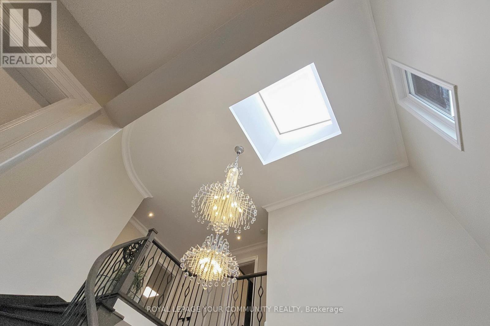 7 Shaftsbury Avenue, Richmond Hill, Ontario  L4C 9K6 - Photo 31 - N12387923