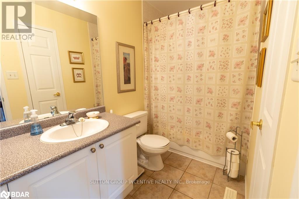 13 Commonwealth Road, Barrie, Ontario  L4M 7J6 - Photo 11 - S12387820