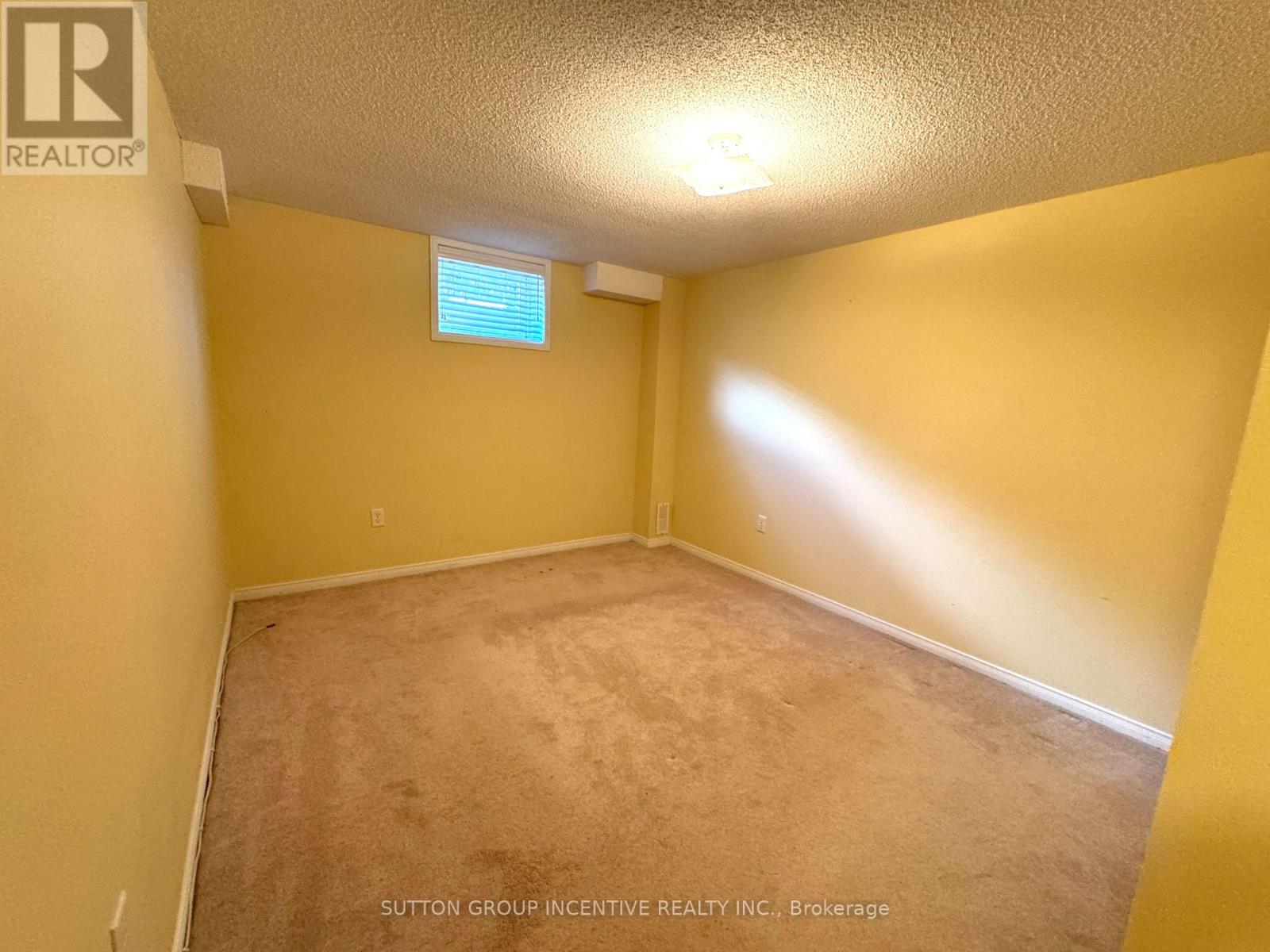 13 Commonwealth Road, Barrie, Ontario  L4M 7J6 - Photo 15 - S12387820