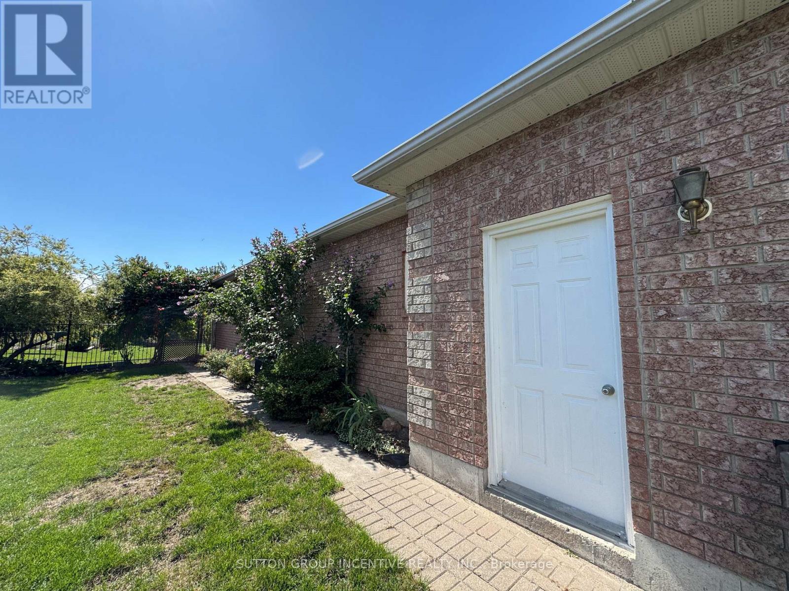 13 Commonwealth Road, Barrie, Ontario  L4M 7J6 - Photo 18 - S12387820
