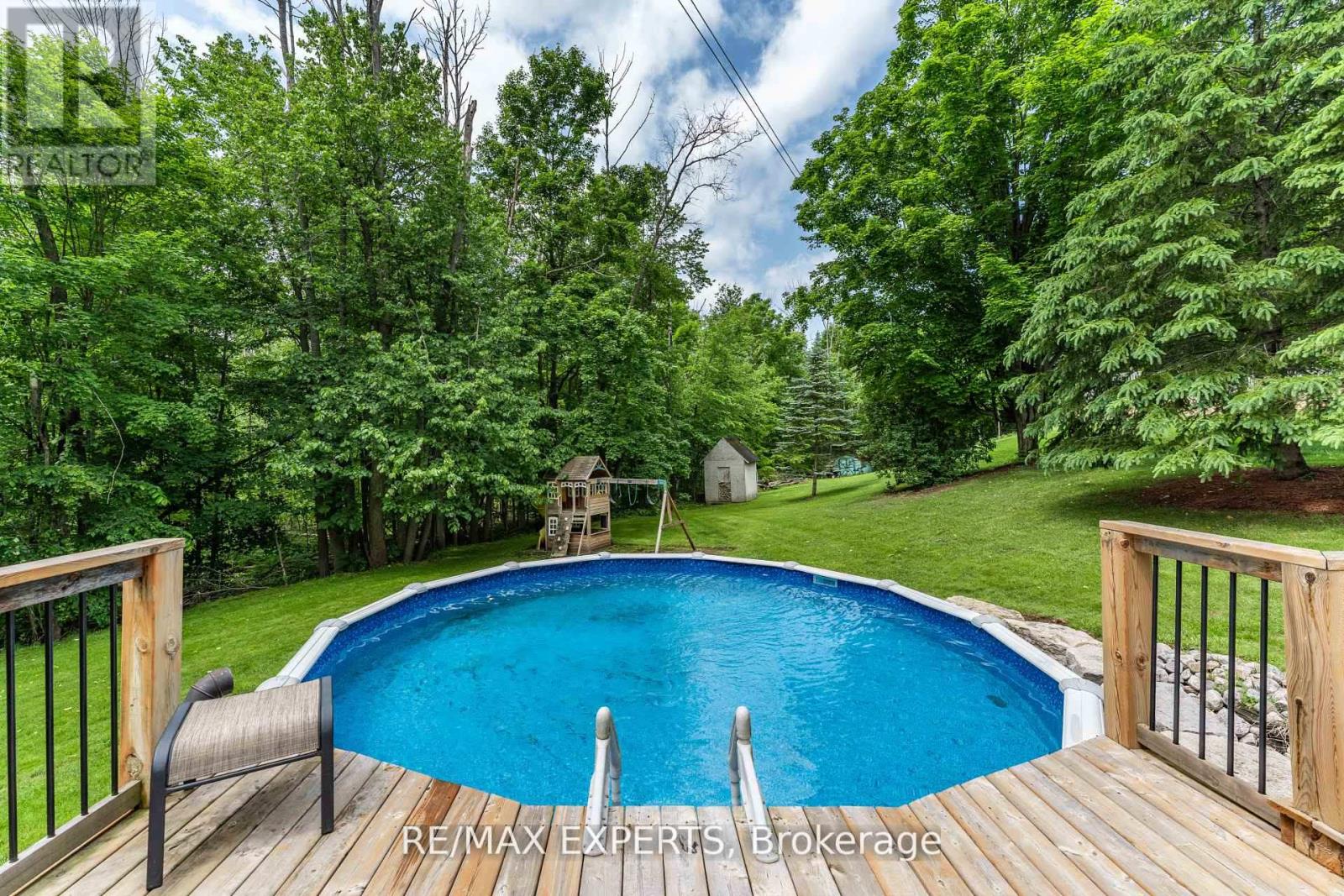 602 Scarlett Line, Springwater, Ontario  L4R 4K3 - Photo 47 - S12297512